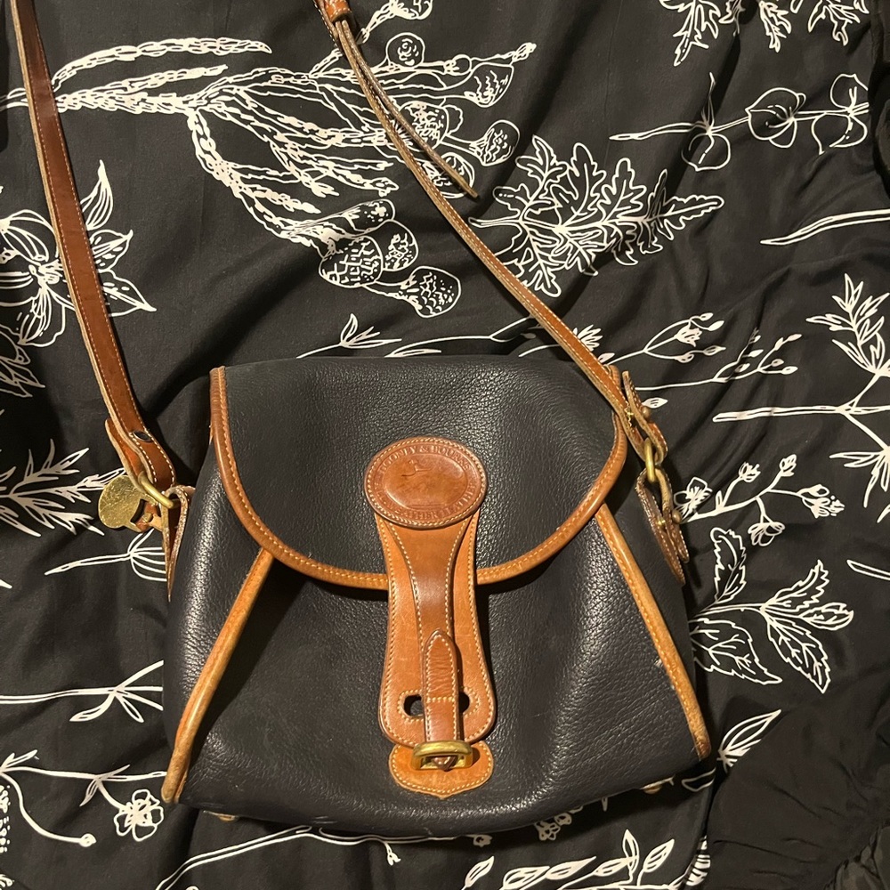 Dooney and Bourke Genuine Leather Bag